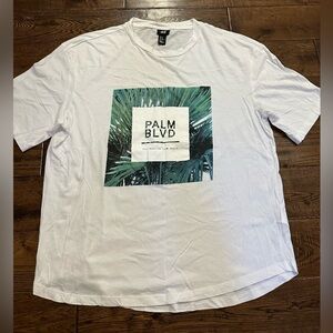 H&M White and Green Short Sleeve Tee with Tropical Graphic